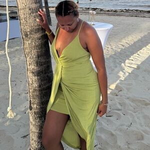 Lulu's Lime Green High Low Dress🌺